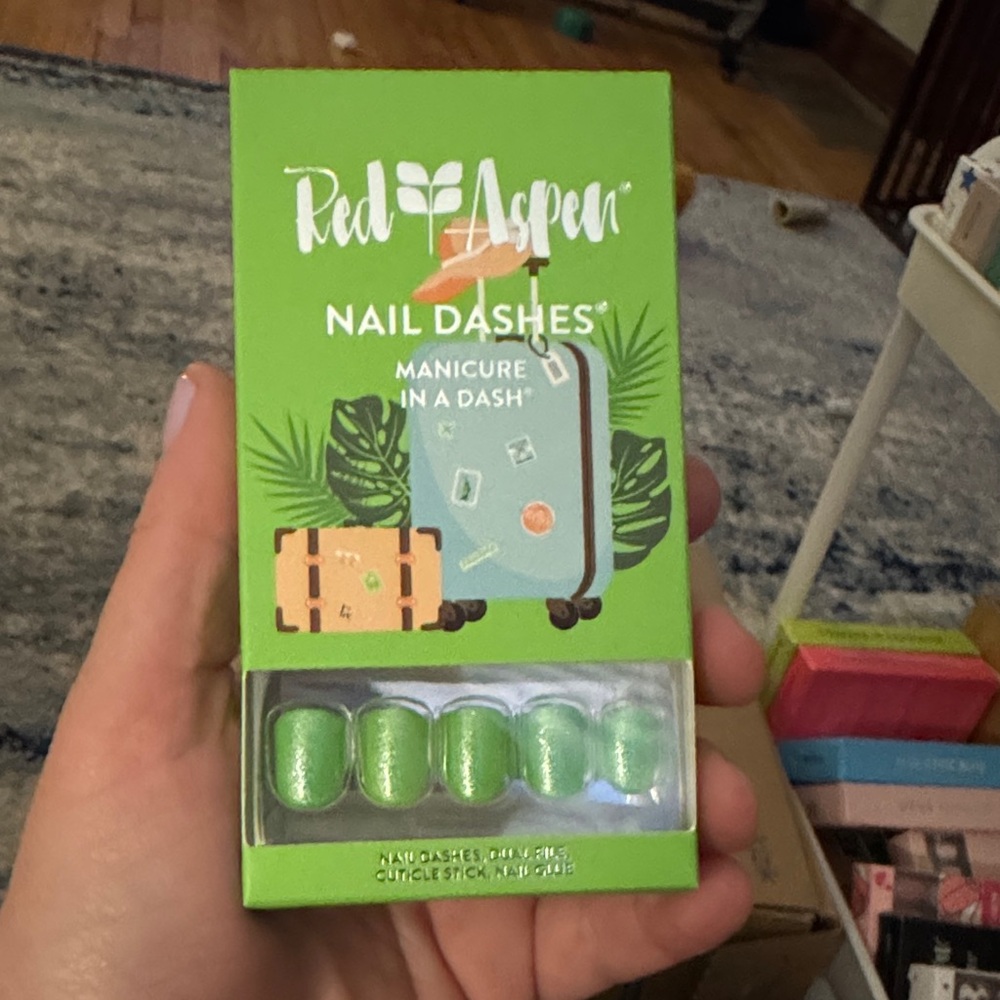 Red Aspen Nail Dashes - SHORT SQUOVAL - Pixie in the Palms